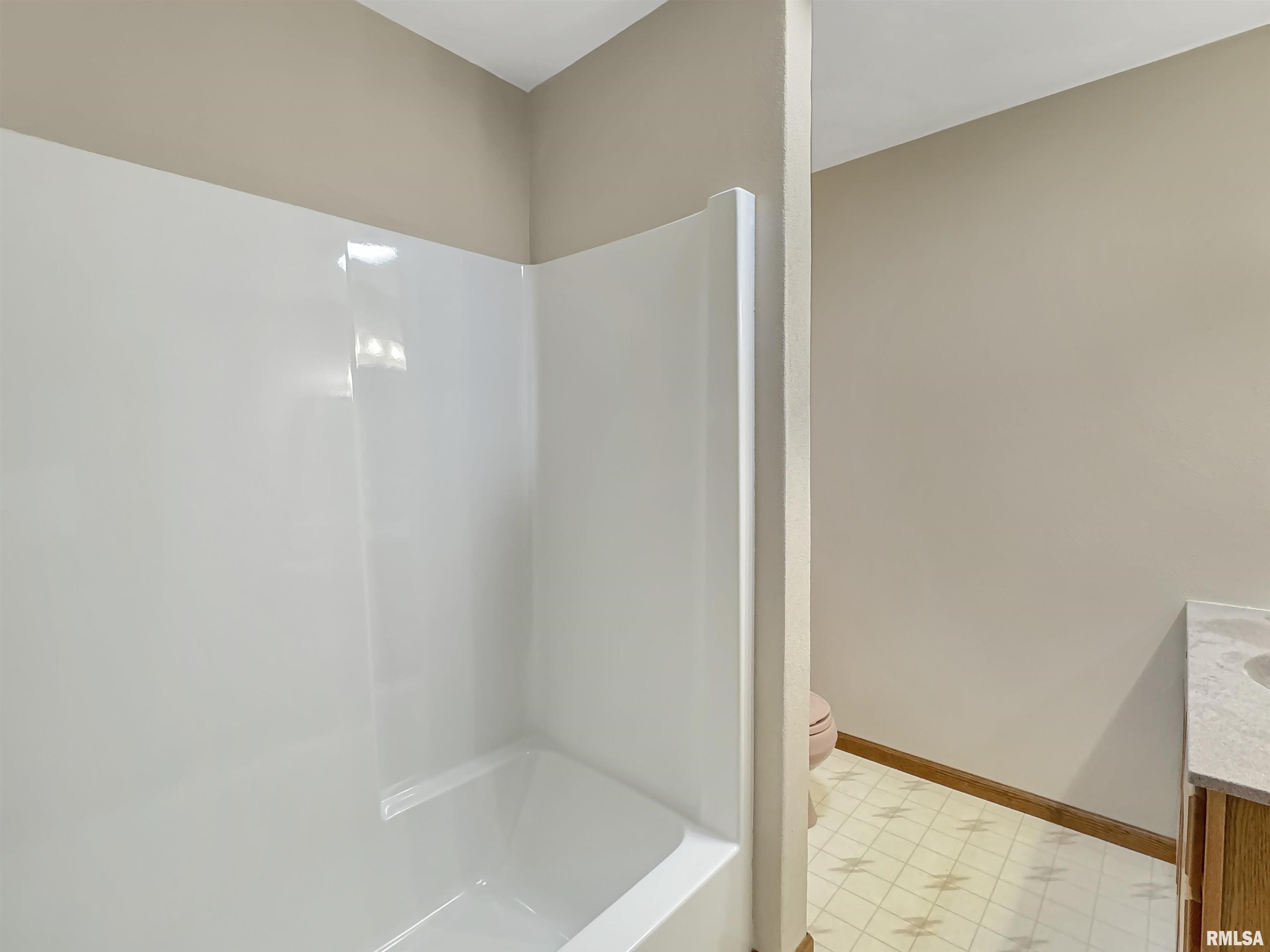 15972 North Ridge Road Lewistown, IL 61542 - Photo 32 of 78