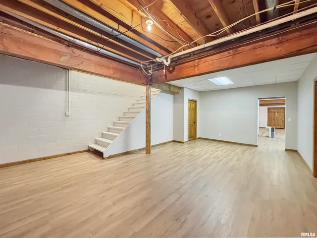 $499,900 | 15972 North Ridge Road, Lewistown, IL 61542