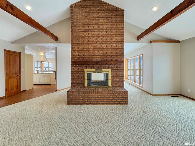 $499,900 | 15972 North Ridge Road, Lewistown, IL 61542