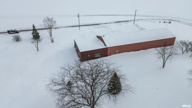 $499,900 | 15972 North Ridge Road, Lewistown, IL 61542