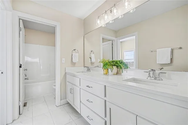 $599,950 | 13322 181st Court, Overland Park, KS 66013