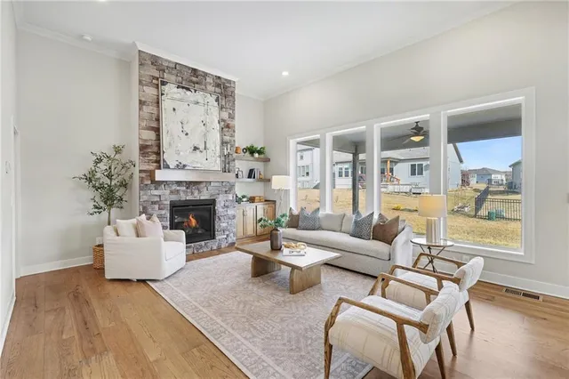 $599,950 | 13322 181st Court, Overland Park, KS 66013