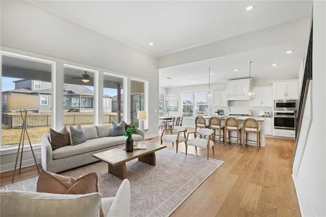 $599,950 | 13322 181st Court, Overland Park, KS 66013