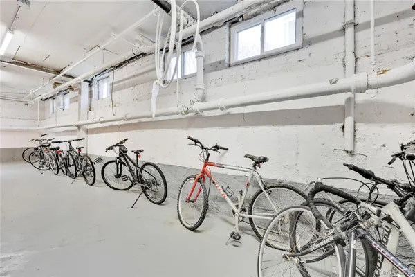 $339,000 | 819 Broadway, Unit 1G, Woodmere, NY 11598