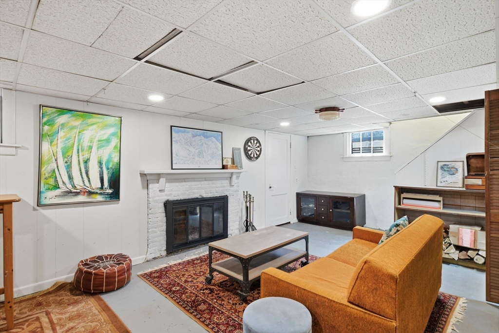 246 Dwight Road Springfield, MA 01108 - Photo 34 of 40