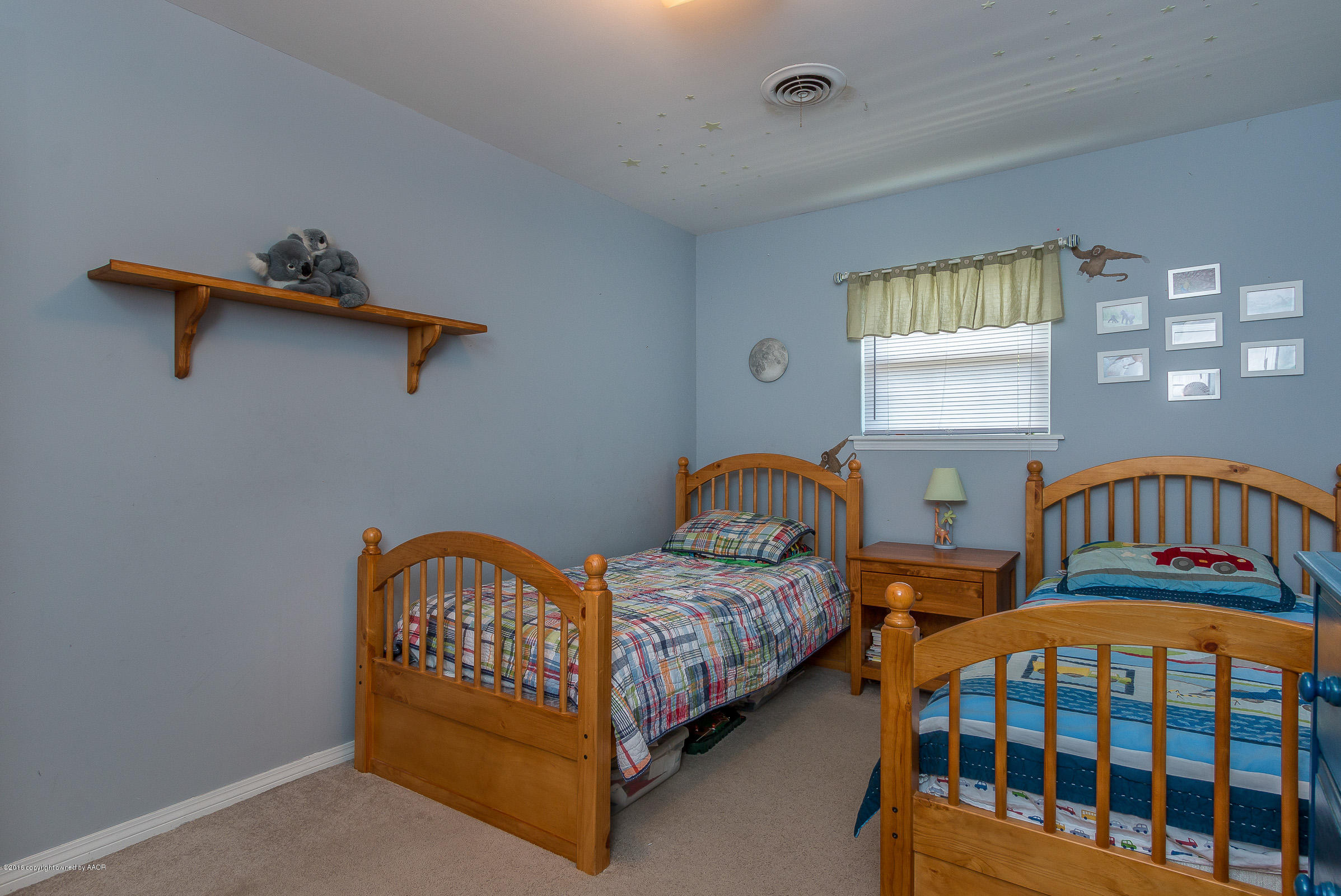 6711 Gainsborough Road Amarillo, TX 79106 - Photo 14 of 25 016_Bedroom 3