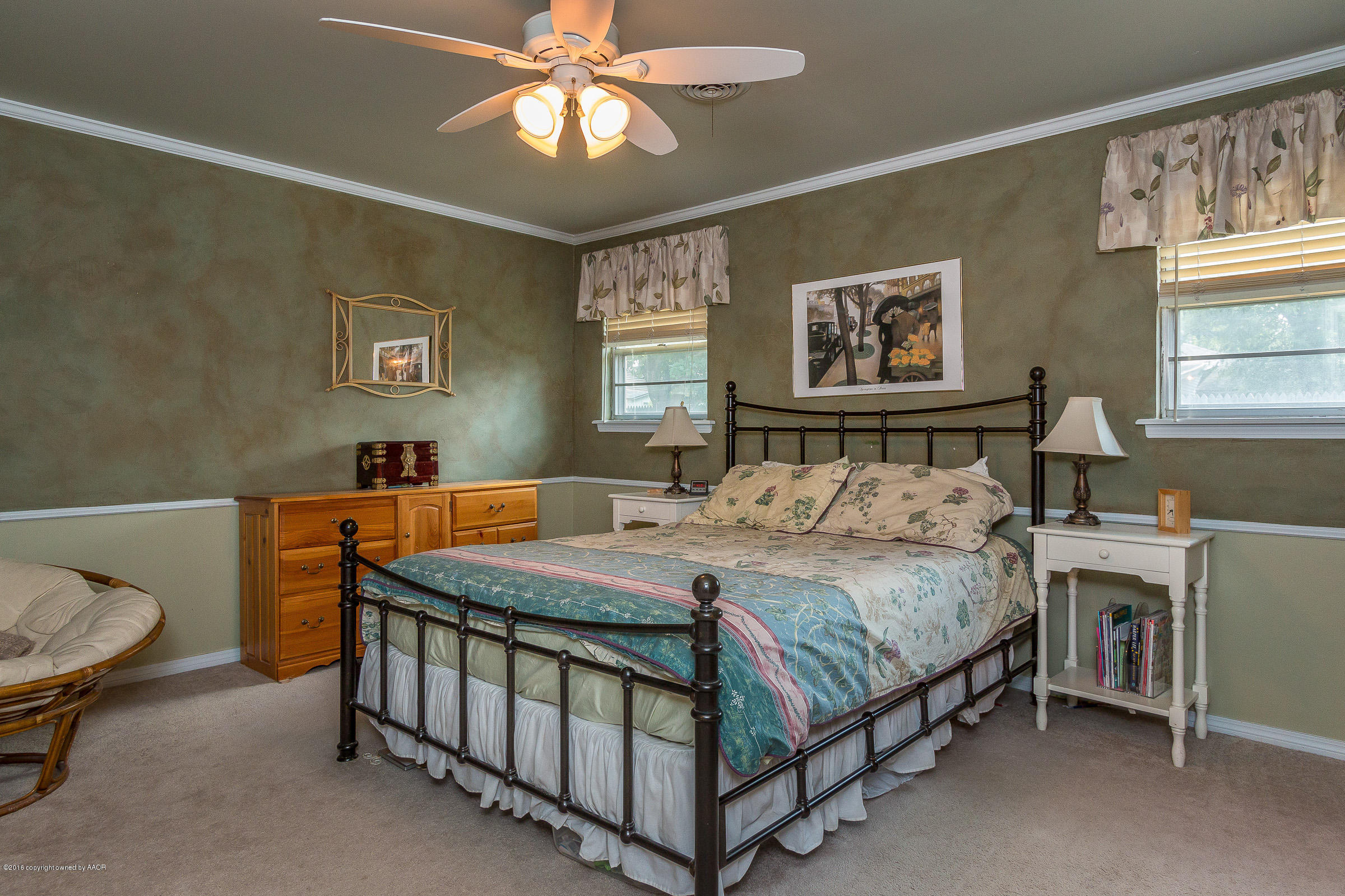 6711 Gainsborough Road Amarillo, TX 79106 - Photo 5 of 25 013_Master Bedroom