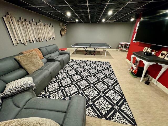 4028 125th Street Lubbock, TX 79423 - Photo 11 of 44 a living room with furniture