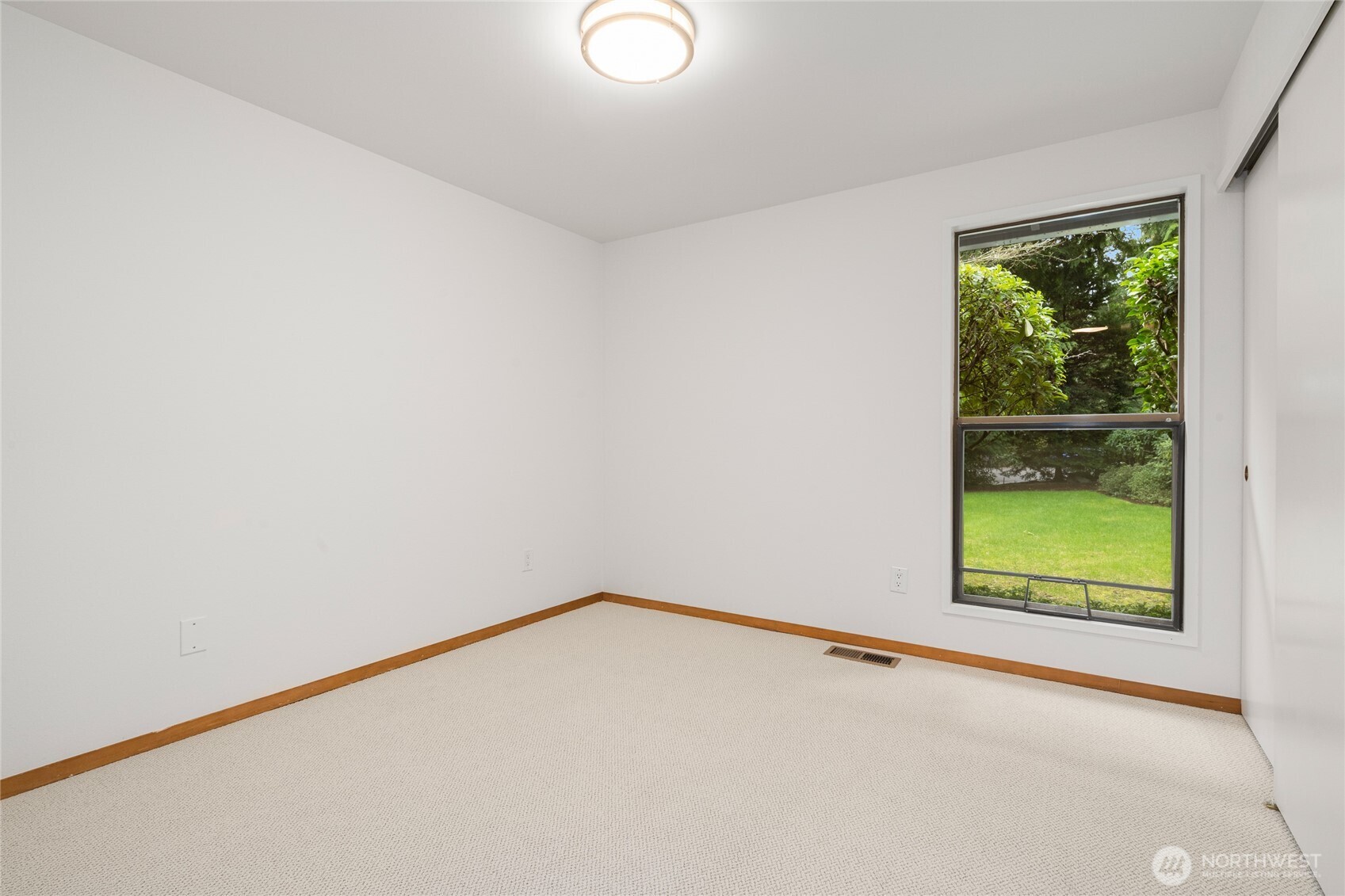 5311 136th Place Southwest Edmonds, WA 98026 - Photo 28 of 40