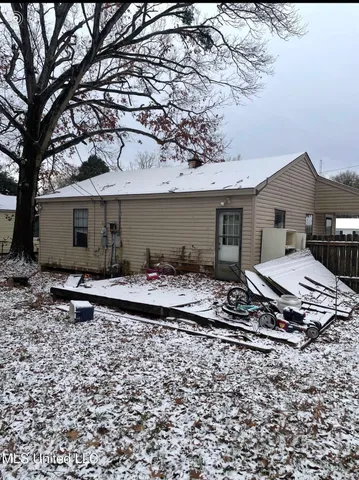 $75,000 | 3801 Sherwood Drive, Natchez, MS 39120