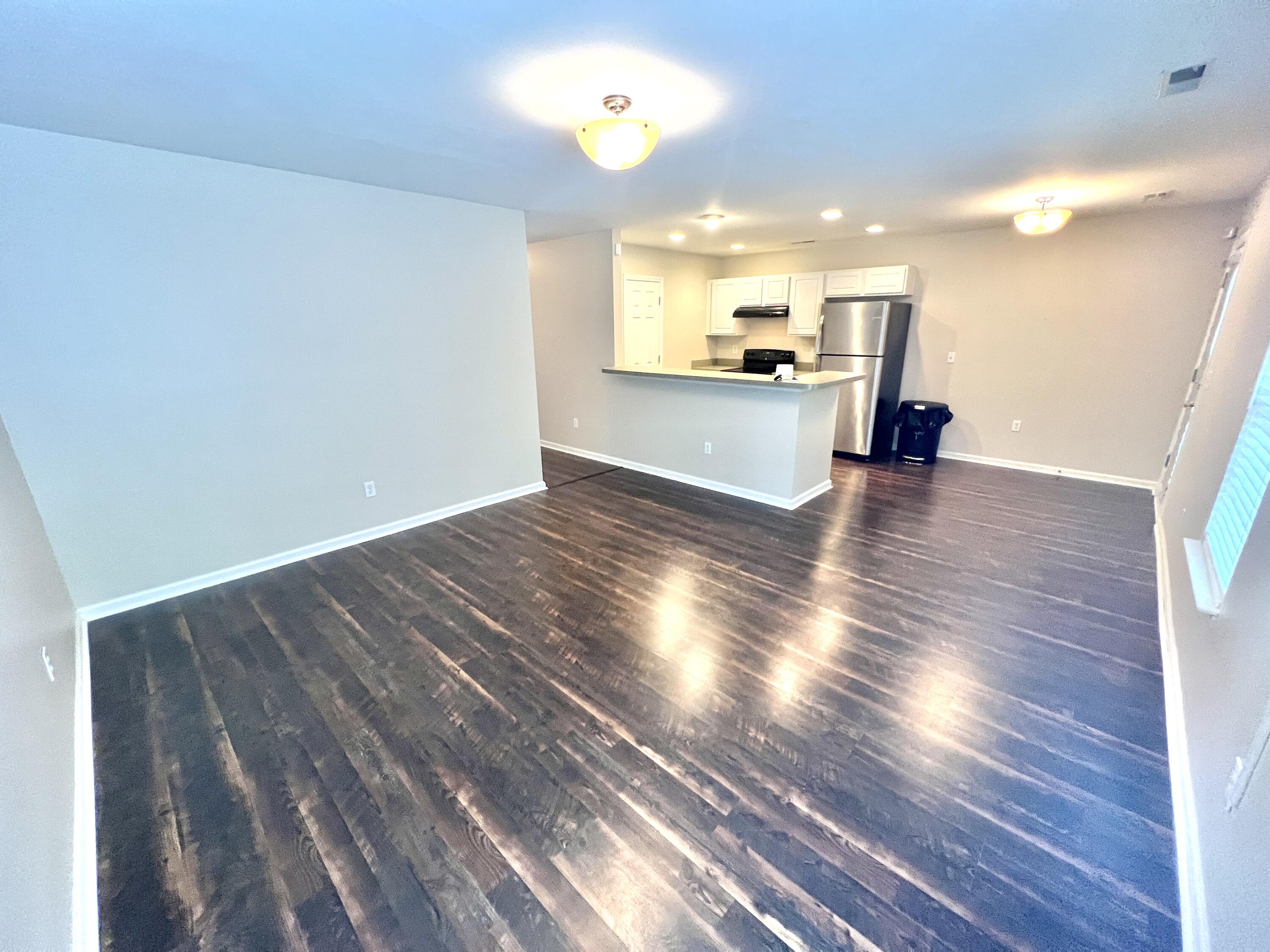 205 Jackson Street Goose Creek, SC 29445 - Photo 6 of 19 IMG_2958