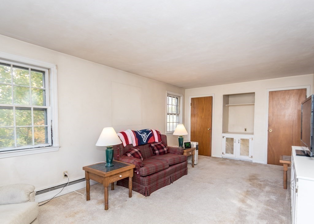 95 Upton Road Waltham, MA 02452 - Photo 15 of 33 Gallery Image 15