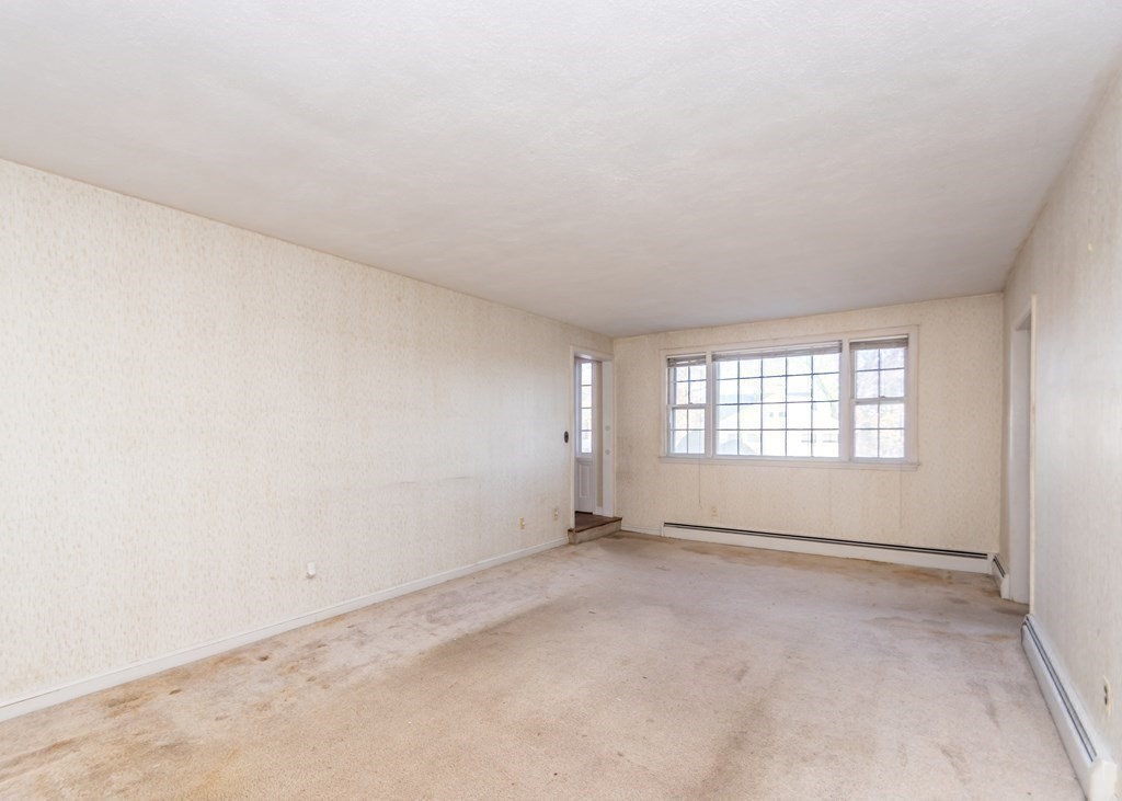 95 Upton Road Waltham, MA 02452 - Photo 16 of 33 Gallery Image 16