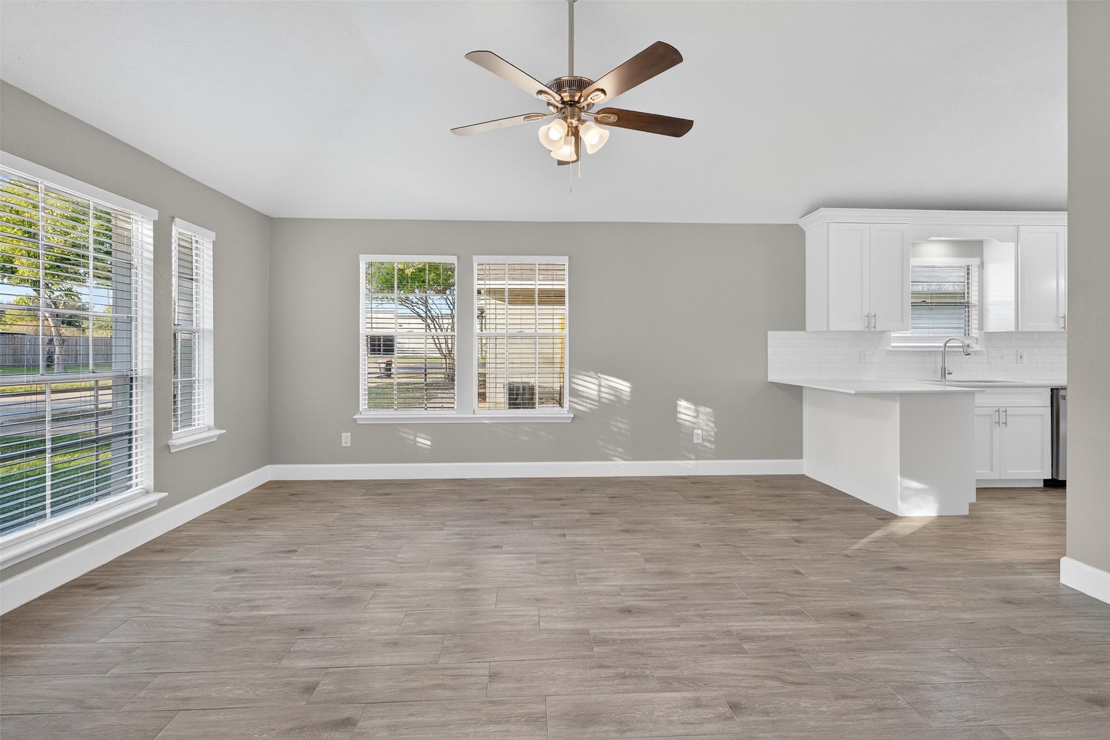 11046 Rainbow Glen Drive Houston, TX 77064 - Photo 10 of 17 a view of an empty room with a window