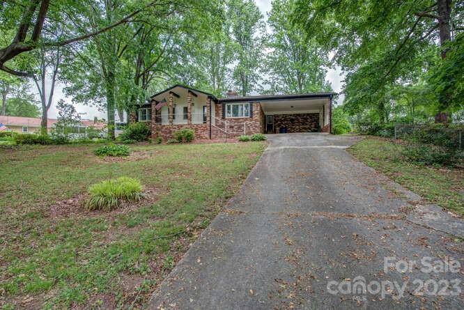 1851 Rhyneland Road Lincolnton, NC 28092 - Photo 2 of 24