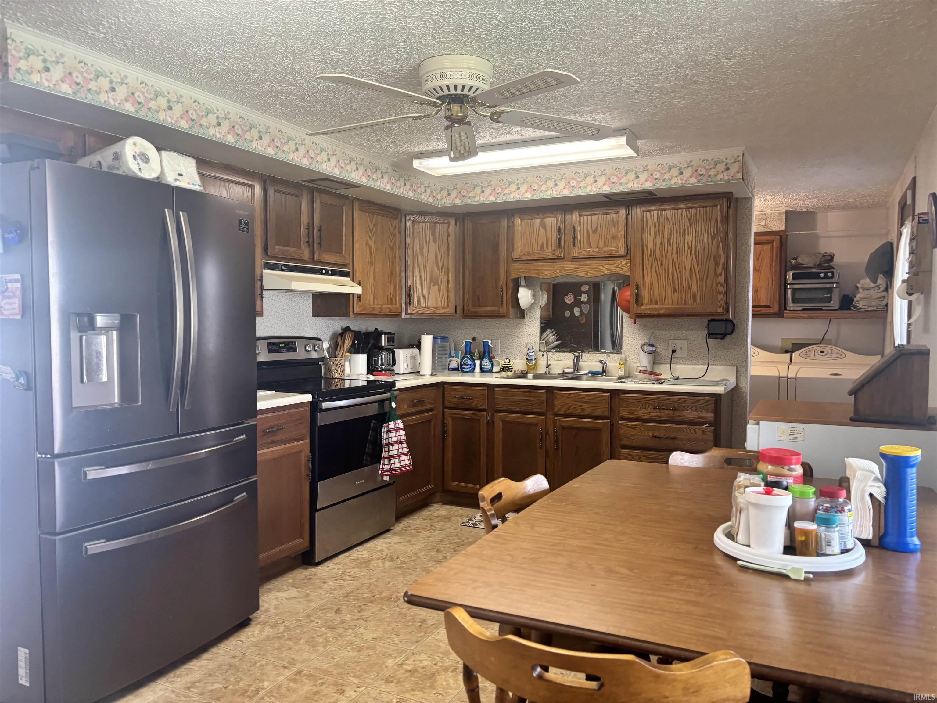 8508 Highway 116 Geneva, IN 46740 - Photo 8 of 22
