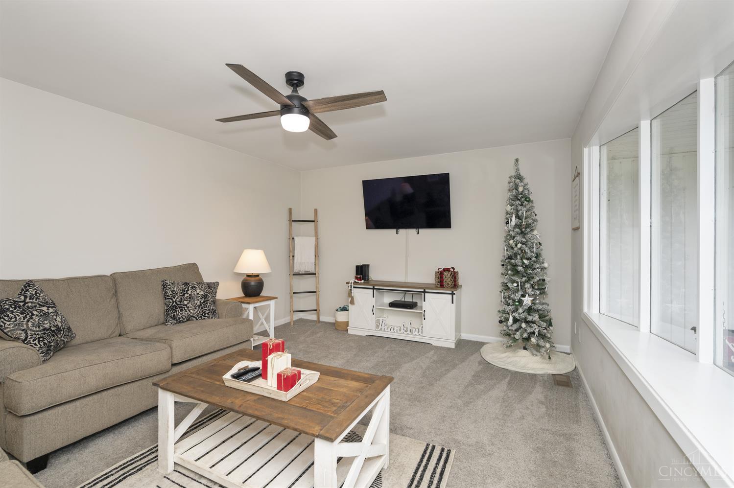 4575 Eck Road Middletown, OH 45042 - Photo 6 of 33 Gallery Image 6