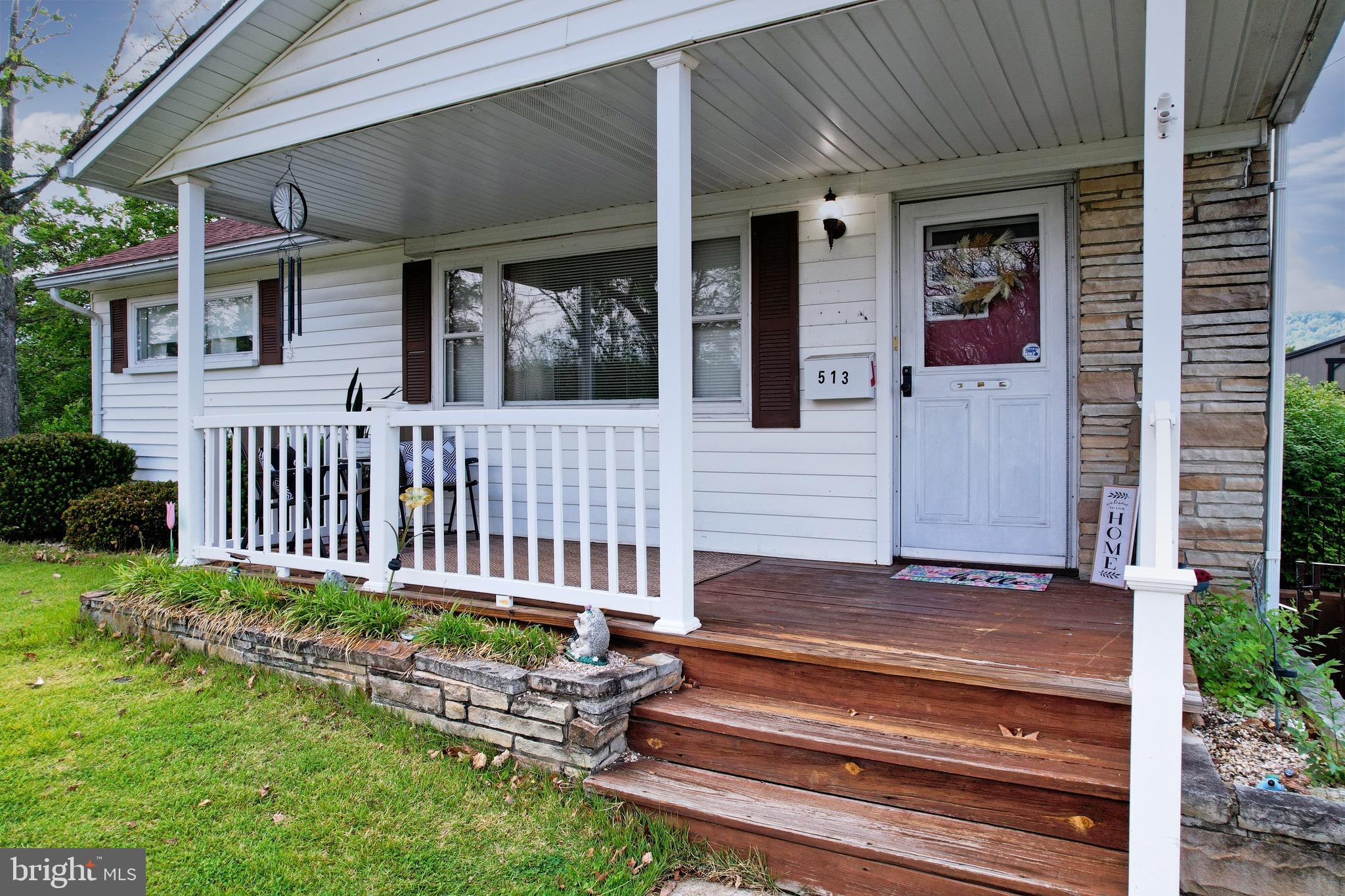 513 Second Street Romney, WV 26757 - Photo 4 of 43