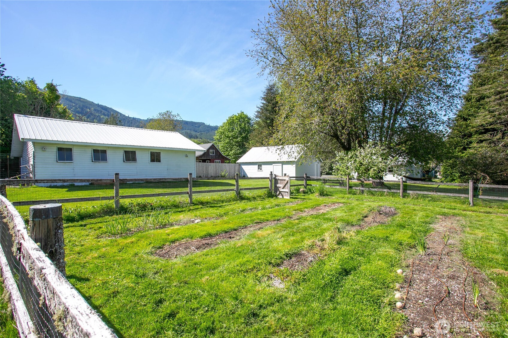 5185 Turkington Road Acme, WA 98220 - Photo 17 of 23 Gallery Image 17