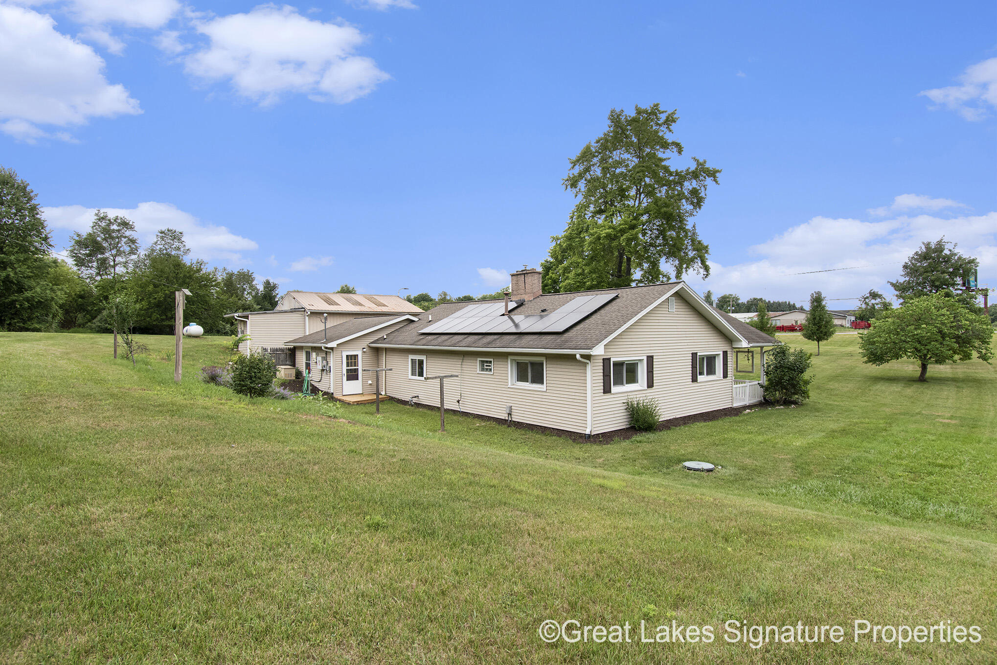 6047 Belding Road Belding, MI 48809 - Photo 16 of 19 WTM_0081