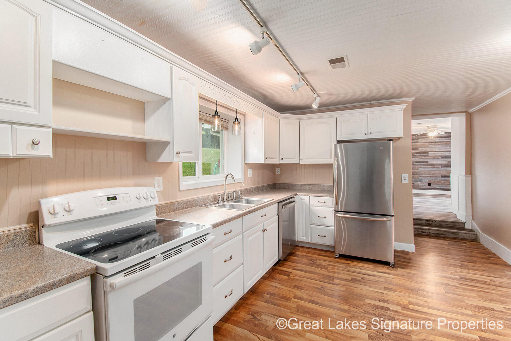 6047 Belding Road Belding, MI 48809 - Photo 7 of 19 WTM_0064