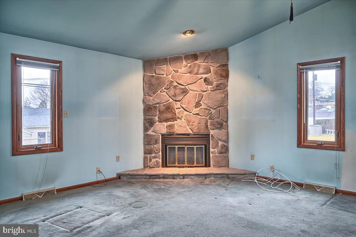 1013 Swarthmore Road New Cumberland, PA 17070 - Photo 8 of 33 Gallery Image 8