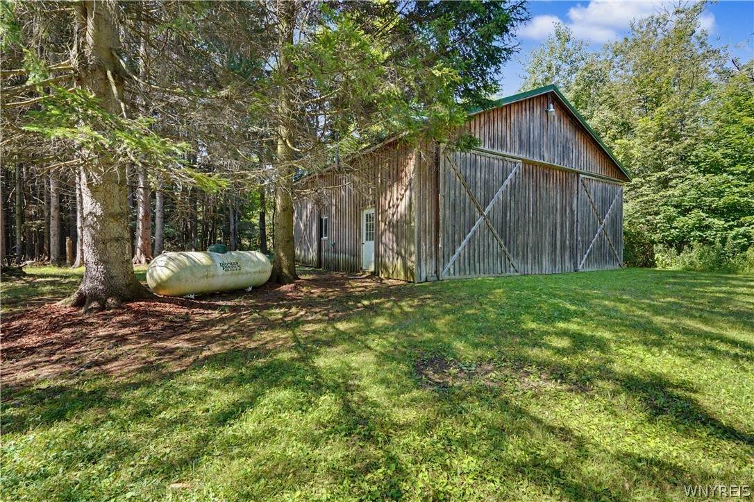 2686 Genesee Road Eagle, NY 14024 - Photo 4 of 39 Gallery Image 4