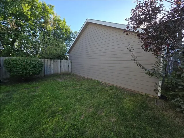 $255,000 | 1622 East Republic Avenue, Salina, KS 67401