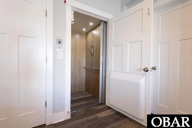 $1,599,000 | 1024 Cruz Bay Lane, Unit 13, Corolla, NC 27927