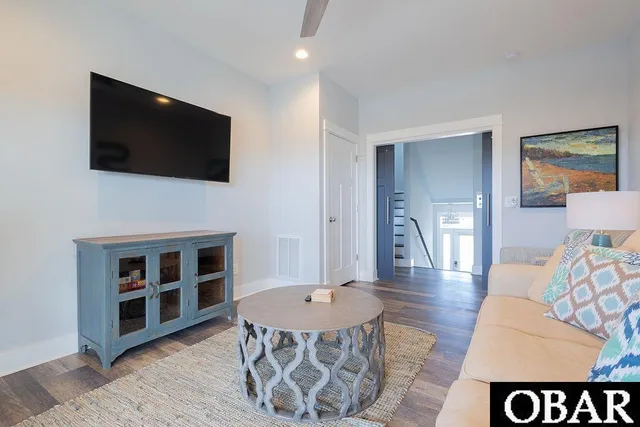 $1,599,000 | 1024 Cruz Bay Lane, Unit 13, Corolla, NC 27927