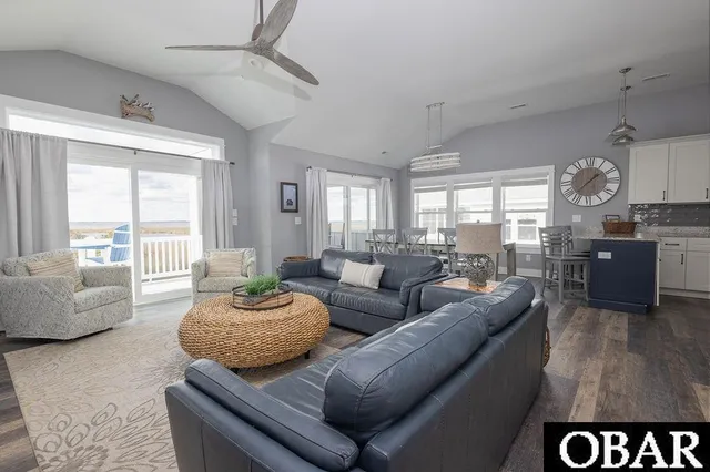 $1,599,000 | 1024 Cruz Bay Lane, Unit 13, Corolla, NC 27927