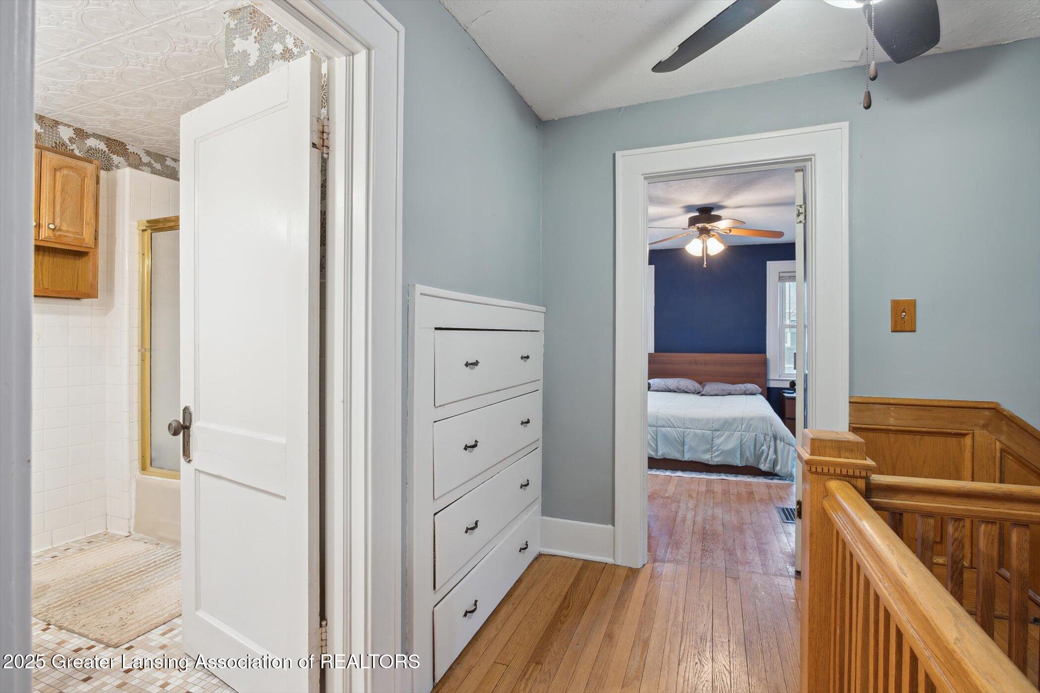 222 Strathmore Road Lansing, MI 48910 - Photo 24 of 43 24-222-Strathmore-Rd-Lansing-MI-48910-Wi