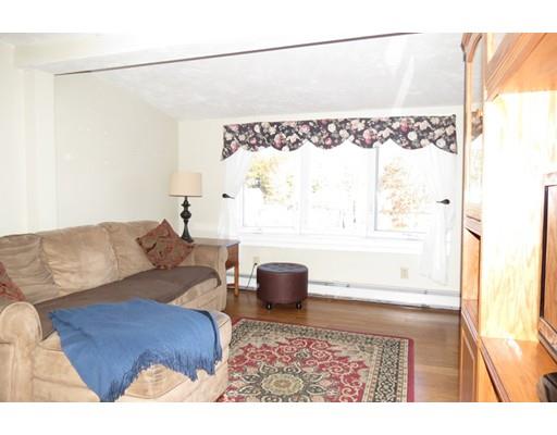 39 Wituwamat Road Weymouth, MA 02191 - Photo 9 of 33 Gallery Image 9