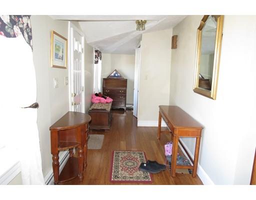 39 Wituwamat Road Weymouth, MA 02191 - Photo 10 of 33 Gallery Image 10