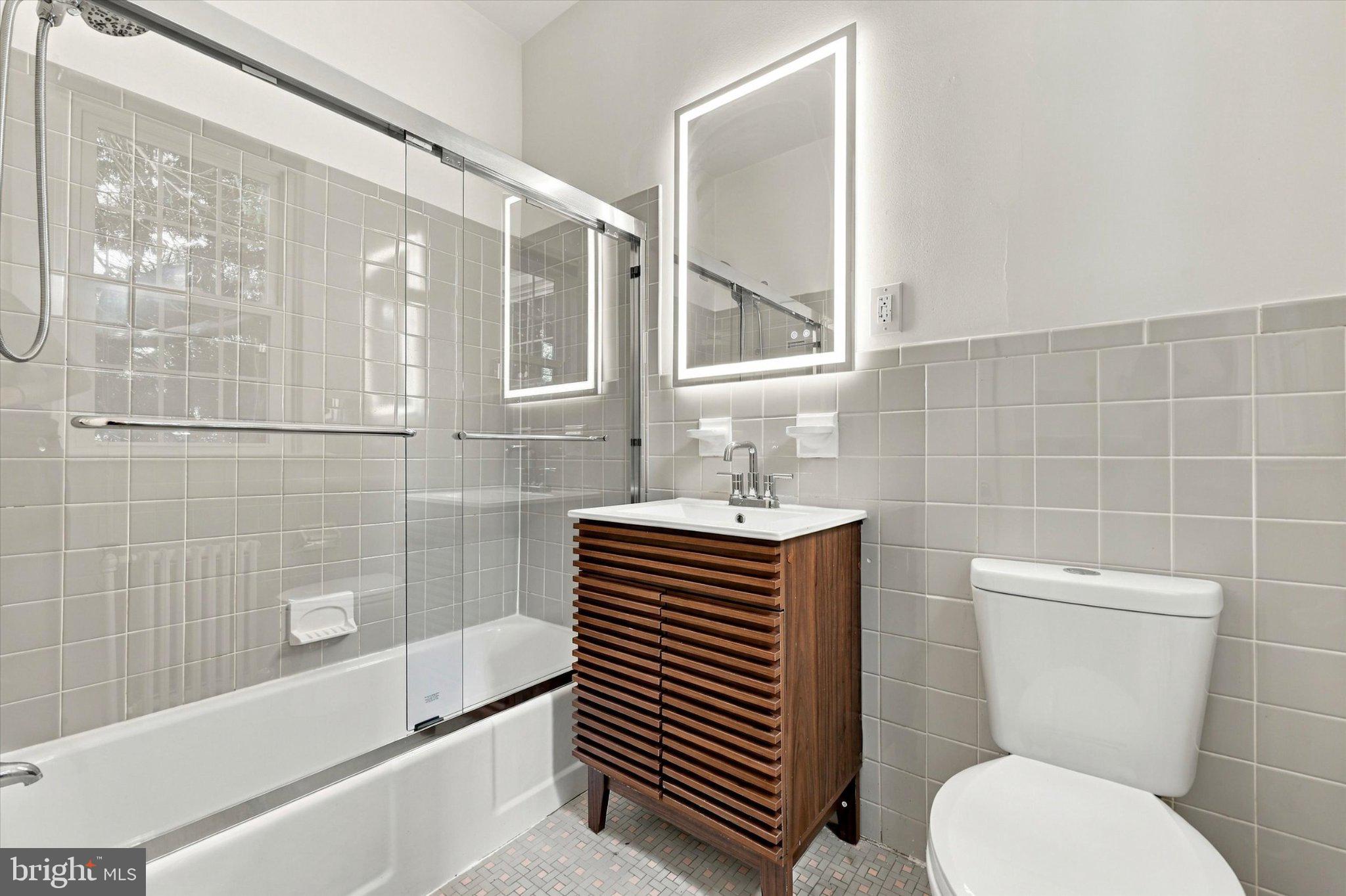 30 North Waterloo Road, Unit 62 Devon, PA 19333 - Photo 6 of 12 Gallery Image 6