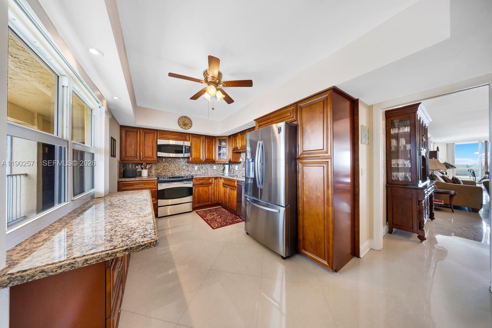 3095 North Course Drive, Unit 811 Pompano Beach, FL 33069 - Photo 3 of 39