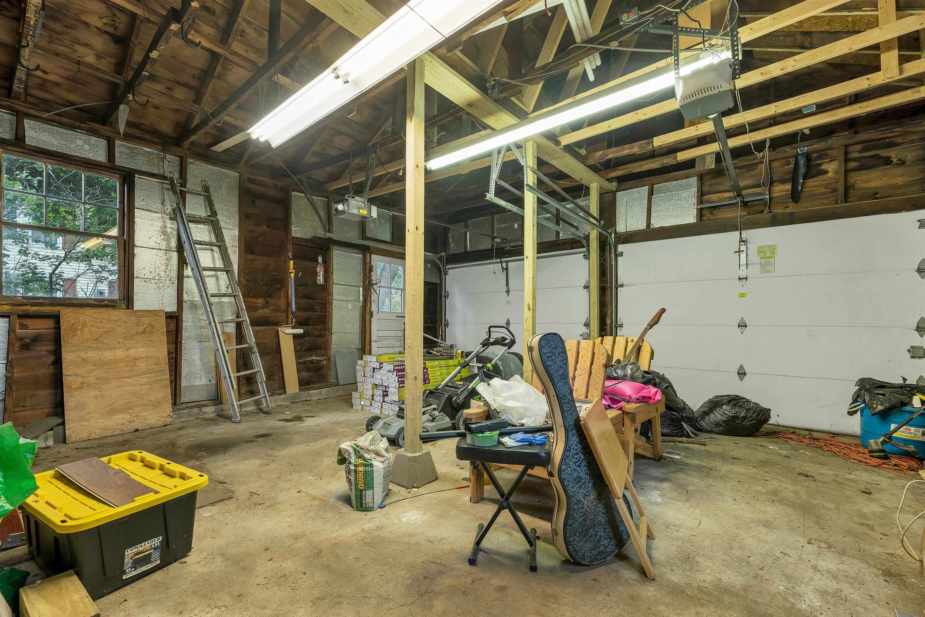 110 Spring Street Laconia, NH 03246 - Photo 5 of 37