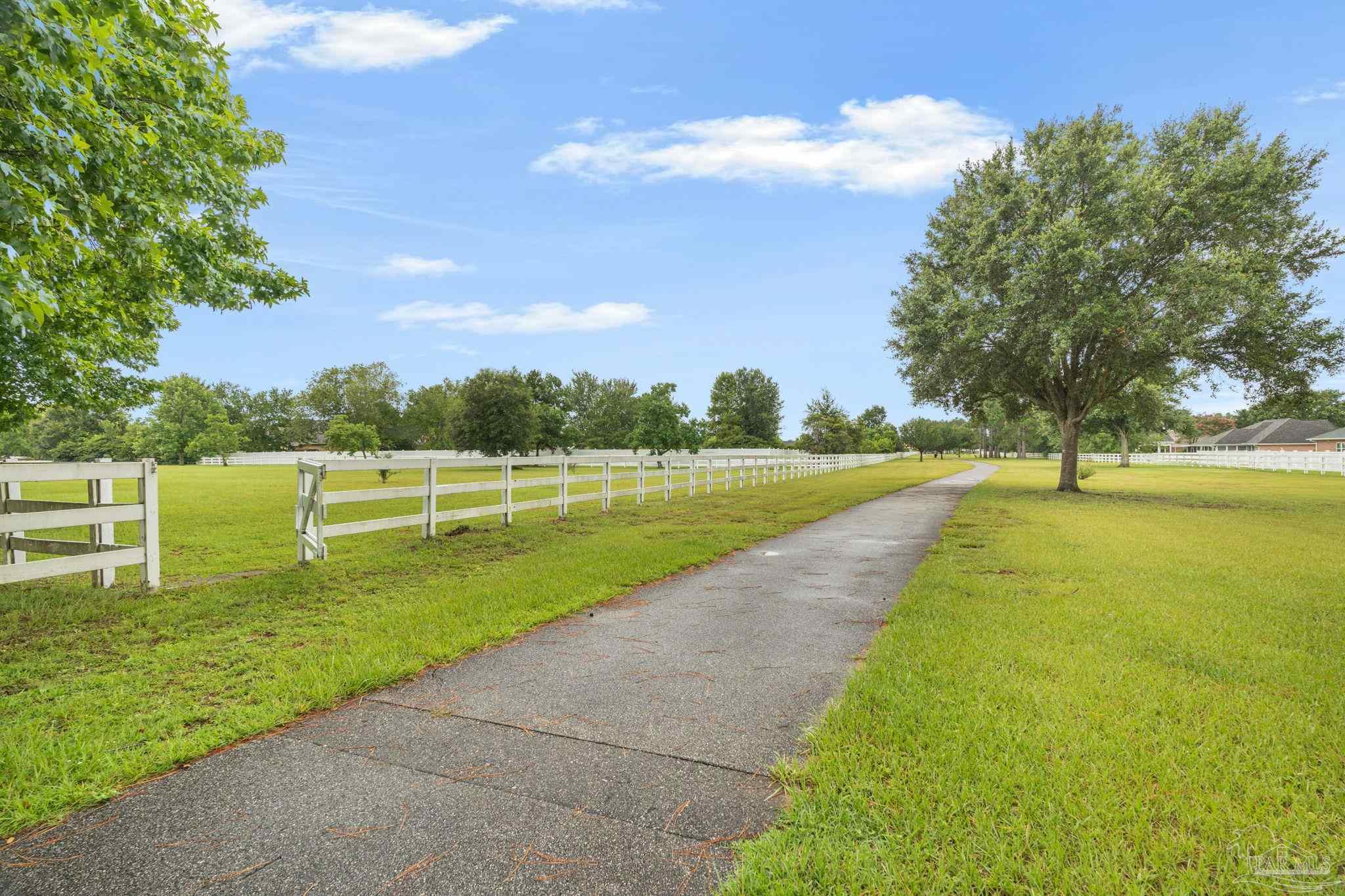 3981 Stefani Road Cantonment, FL 32533 - Photo 6 of 53 Gallery Image 6