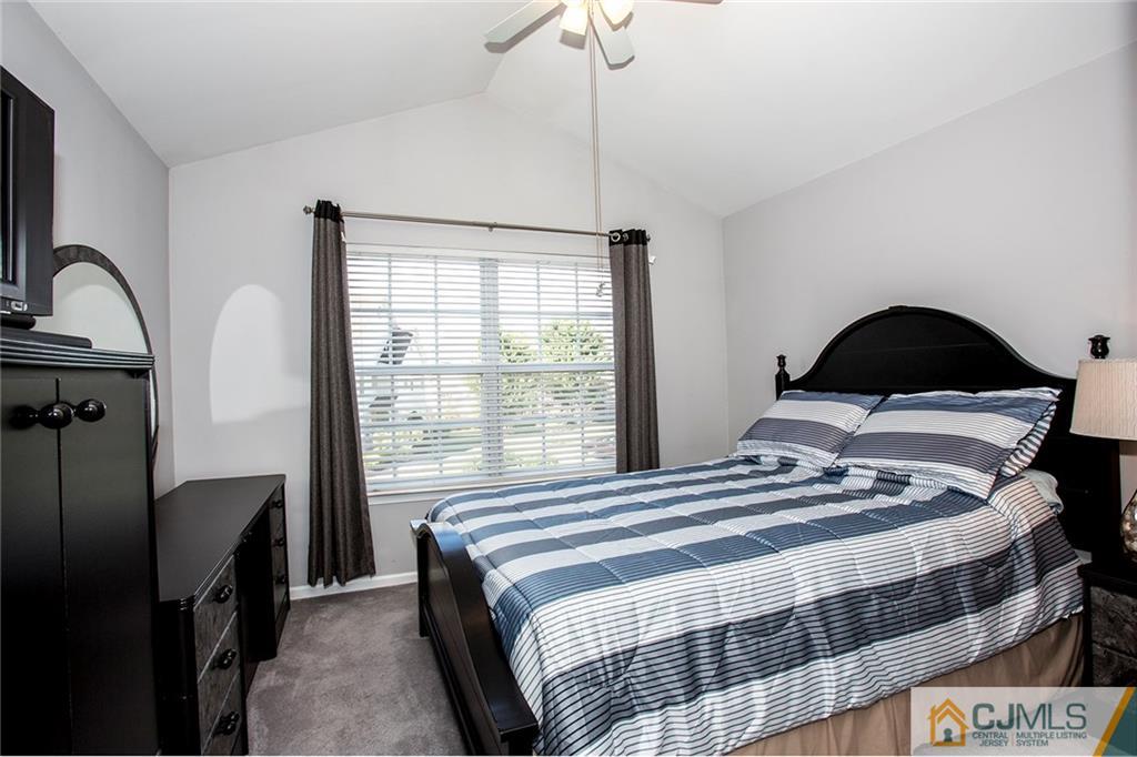 46 Hawthorne Road North Brunswick, NJ 08902 - Photo 18 of 25 Gallery Image 18