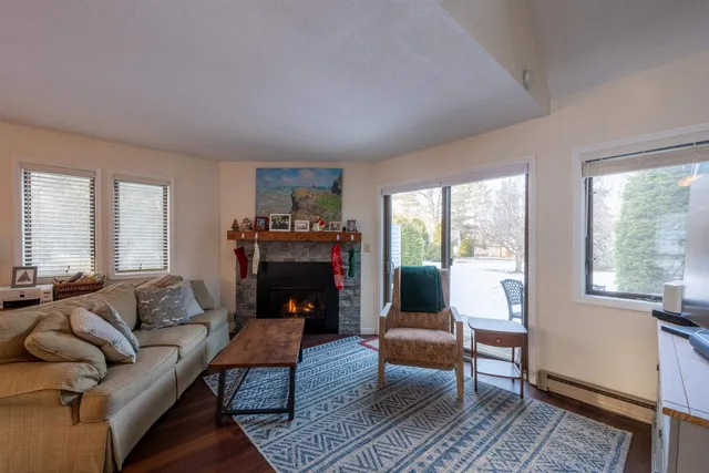 $495,000 | 111 Lakeland Drive, Unit D, Hartford, VT 05059