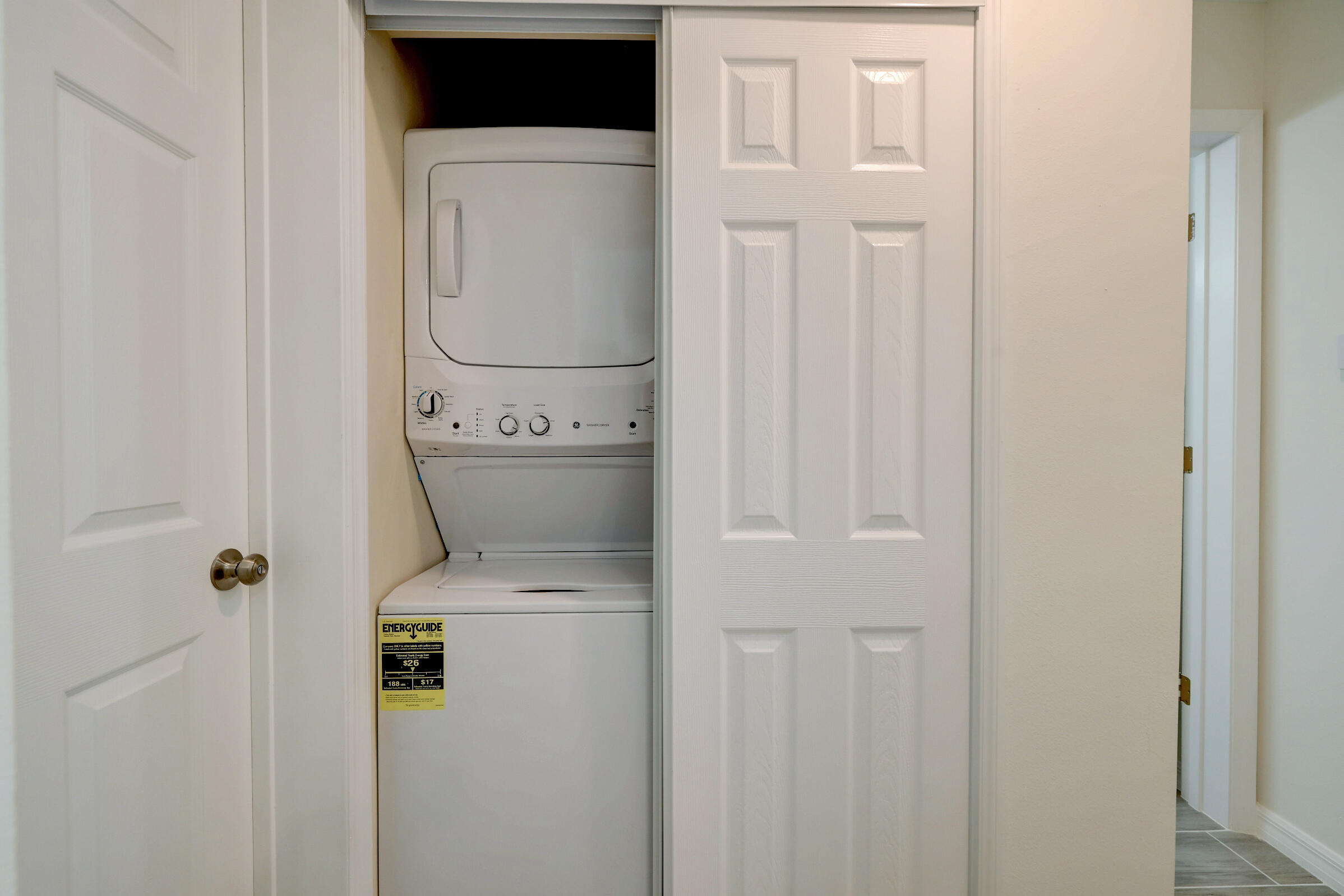 125 South 10th Street Fort Pierce, FL 34950 - Photo 19 of 30 a utility room with dryer and washer