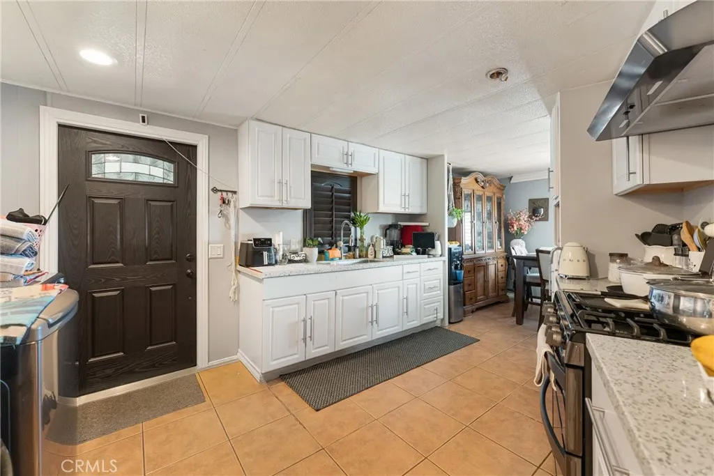 1025 South Riverside Avenue, Unit 121 Rialto, CA 92376 - Photo 9 of 25 Gallery Image 9