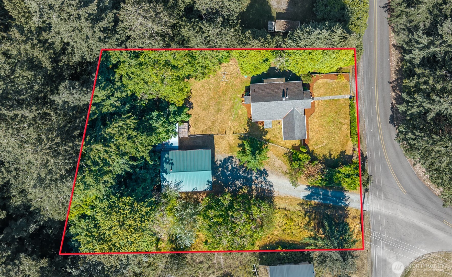 6350 South Brighton Beach Road Clinton, WA 98236 - Photo 34 of 36