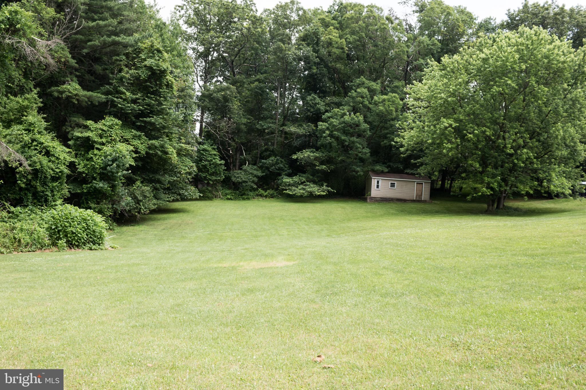988 Hook Road Westminster, MD 21157 - Photo 3 of 36 Gallery Image 3