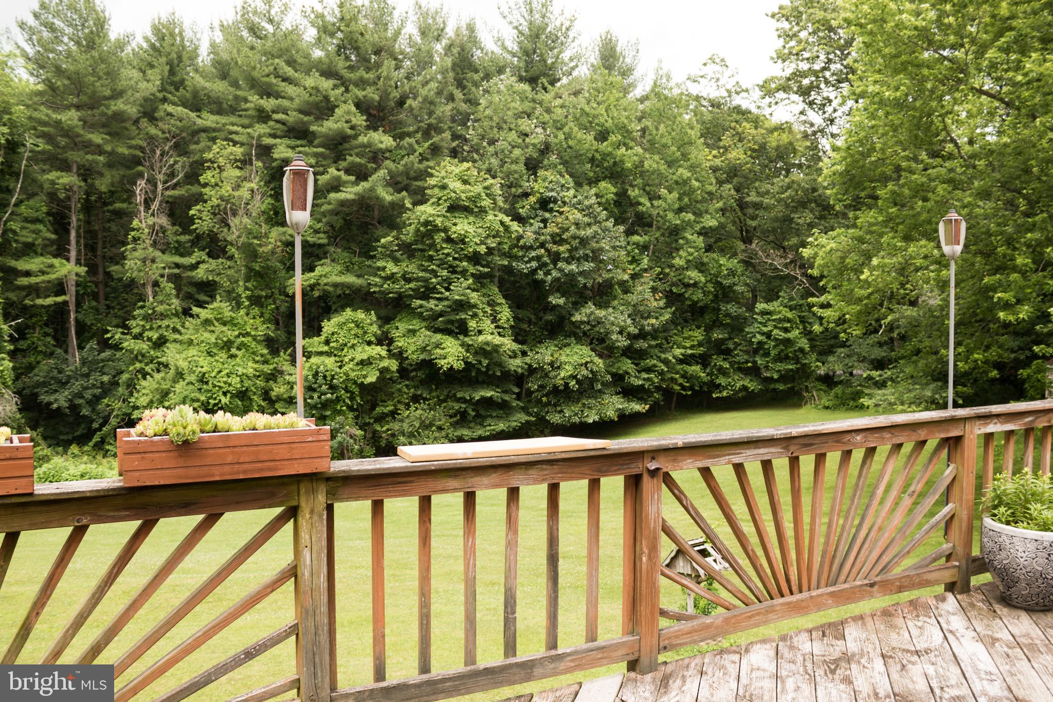 988 Hook Road Westminster, MD 21157 - Photo 6 of 36 Gallery Image 6