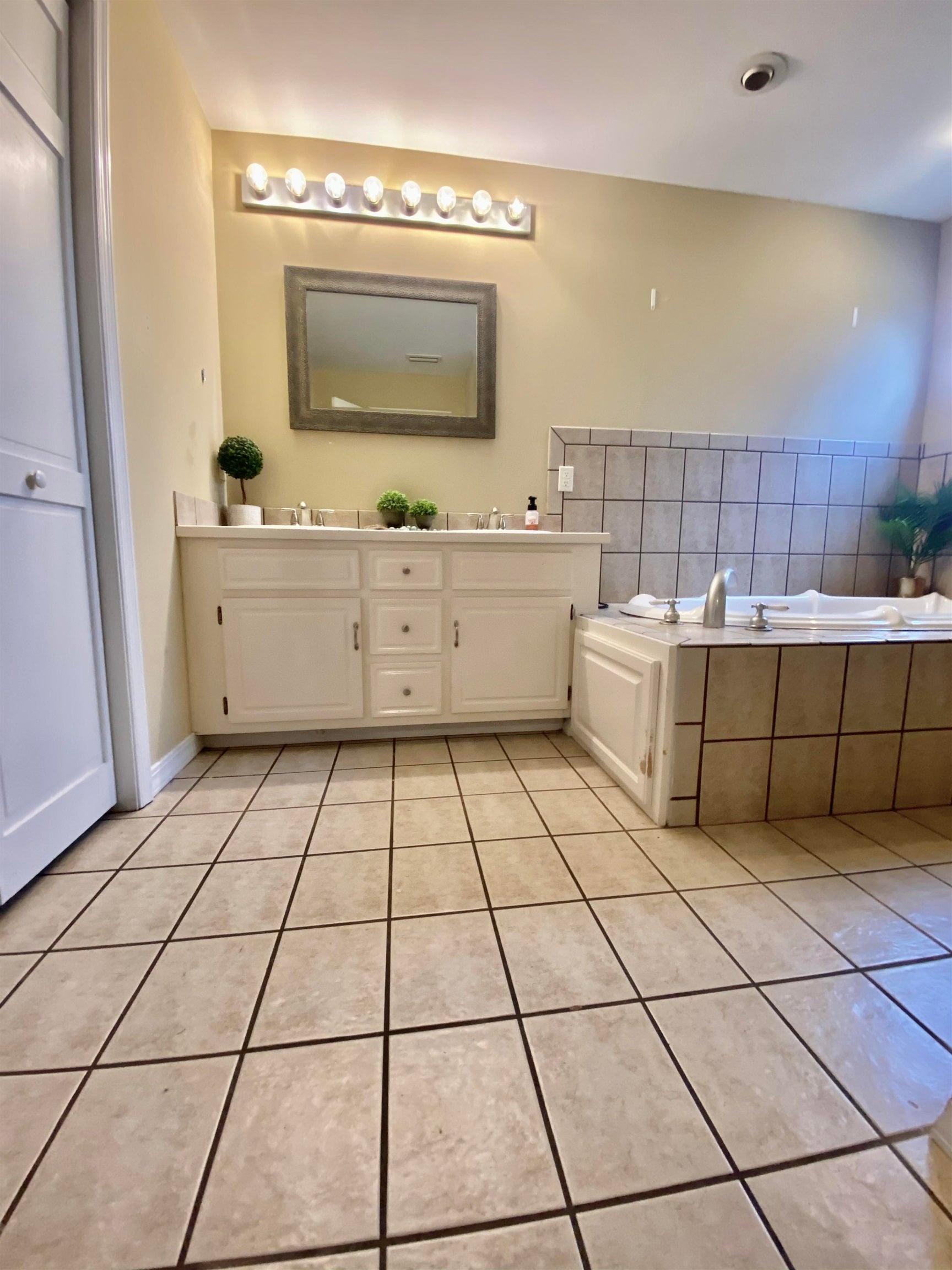25049 Mary Williamson Road Andalusia, AL 36421 - Photo 12 of 25 Gallery Image 12