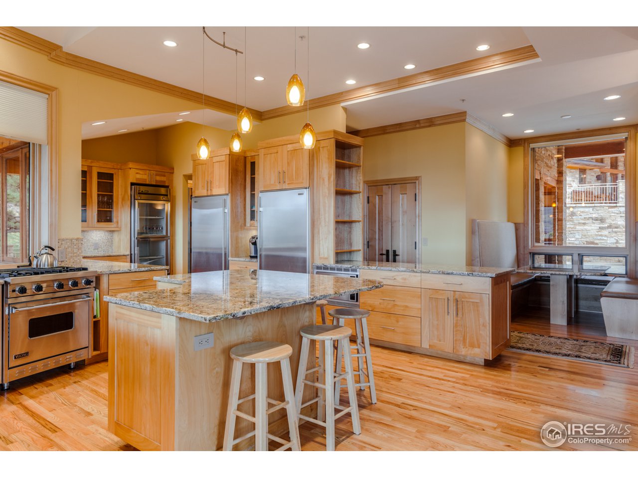 5235 Olde Stage Road Boulder, CO 80302 - Photo 14 of 40 Kitchen and Breakfast Nook