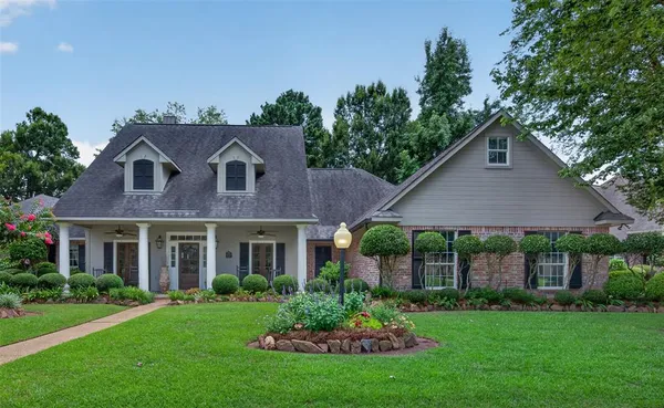 $525,000 | 10043 Toulouse Drive, Shreveport, LA 71106