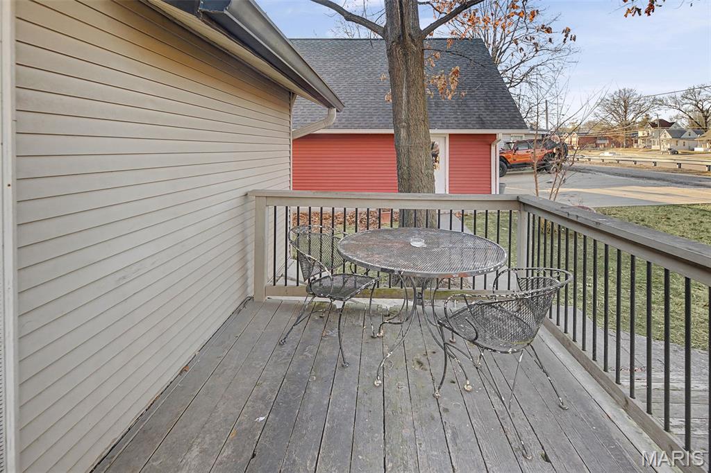 3322 Jackson Street Alton, IL 62002 - Photo 4 of 37