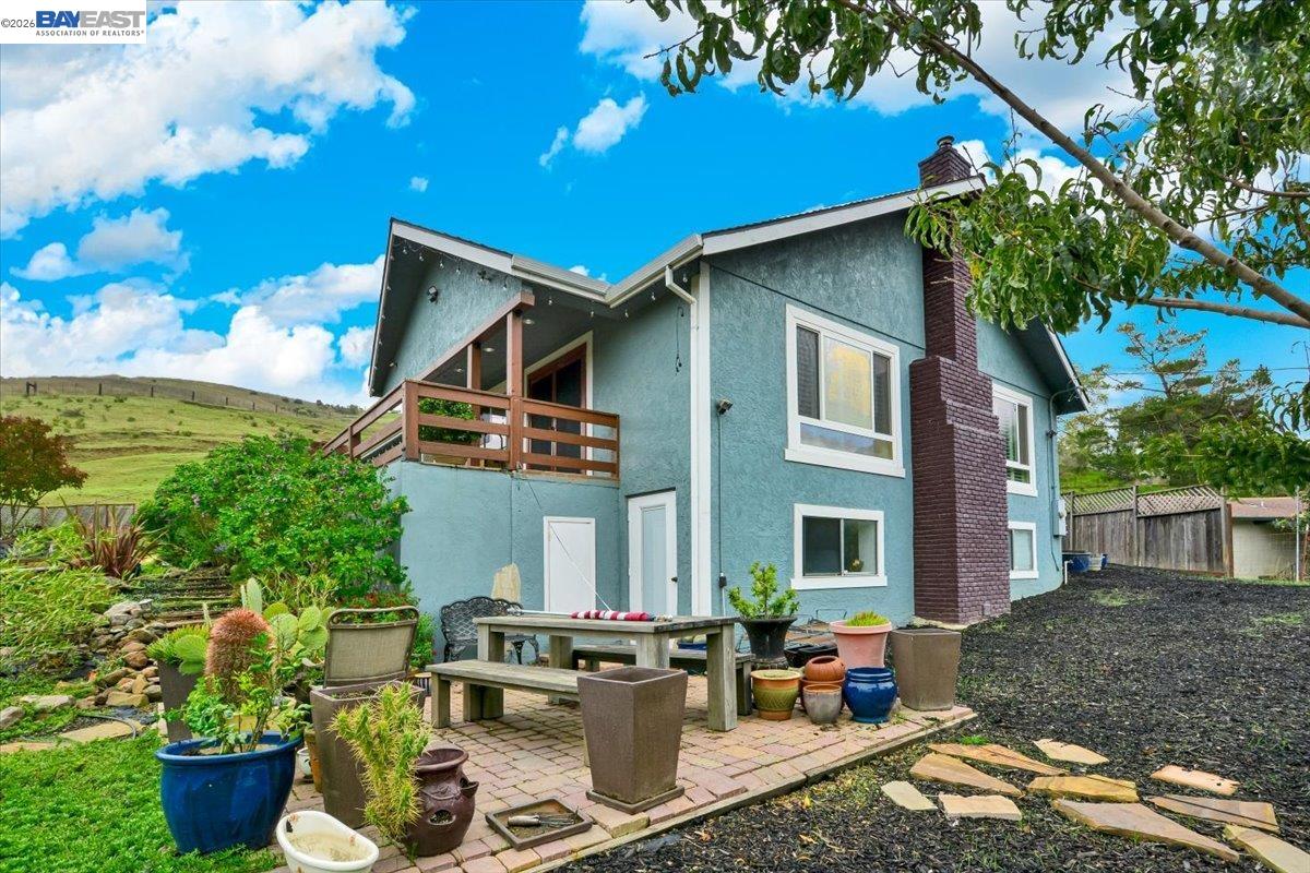 26928 Palomares Road Castro Valley, CA 94552 - Photo 19 of 24 Gallery Image 19